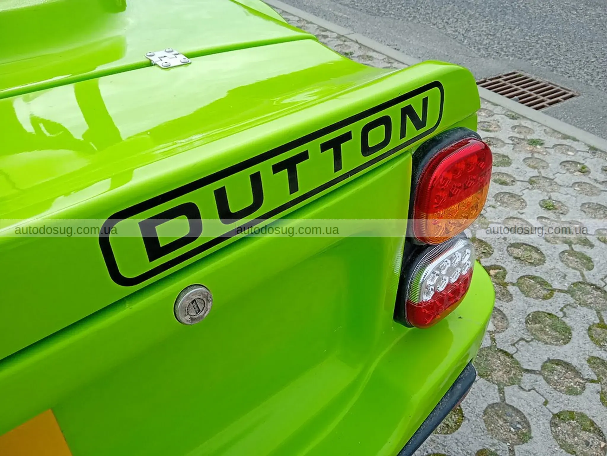 Dutton Phaeton 5 повертає епоху простих драйверських авто