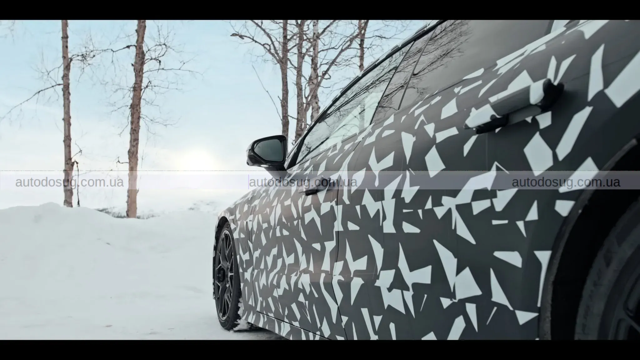 Електричний AMG отримав голос і звучить як справжній V8