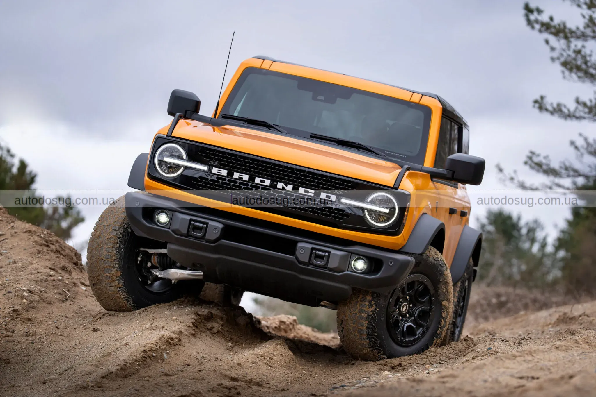Ford повертає Wildtrak і знову розпалює культ Bronco