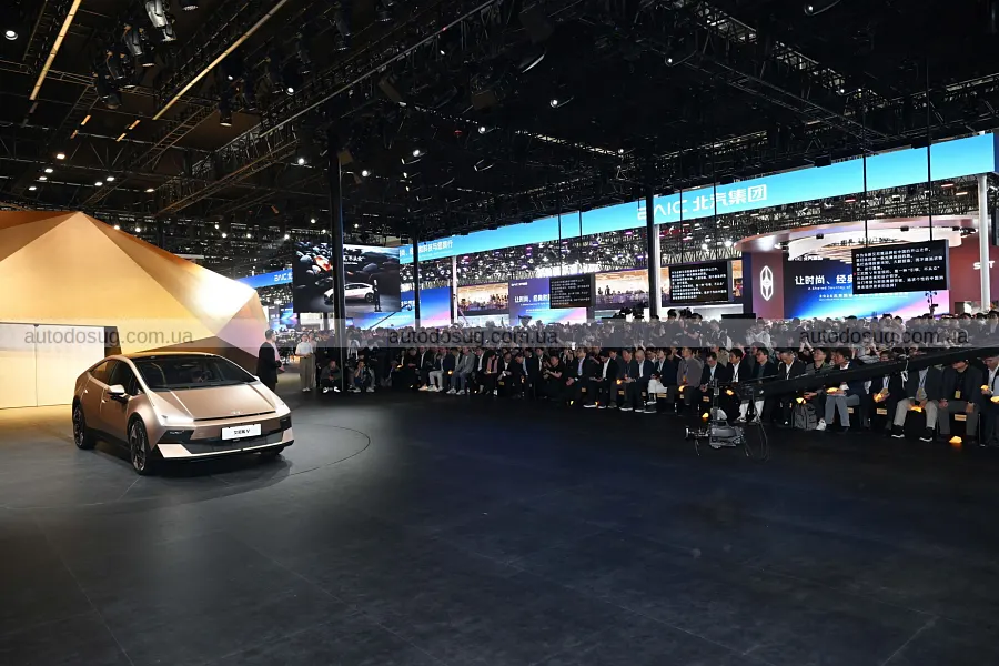 Hyundai вивела Ioniq V у Китаї майже без паузи