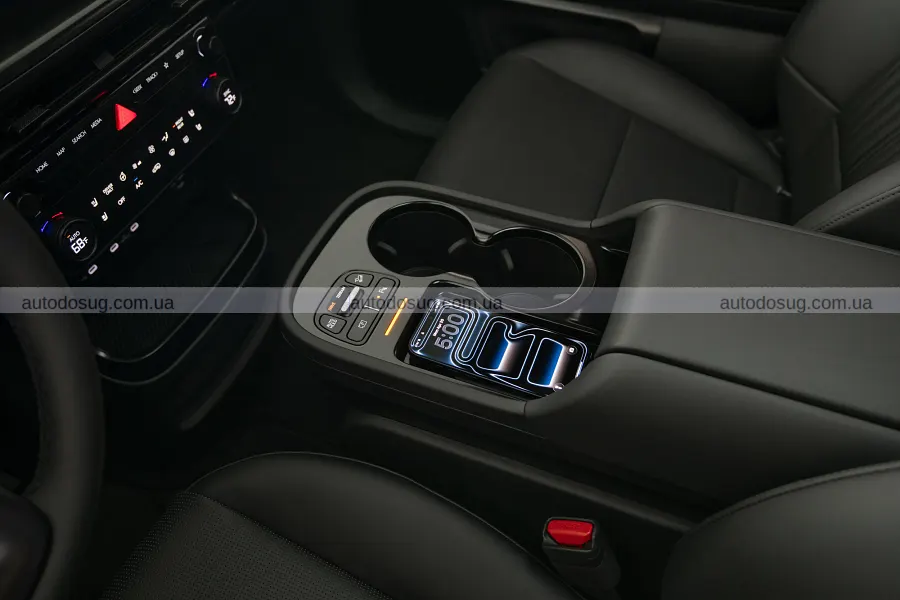 Hyundai затемнила Ioniq 9 і зробила його розкішнішим