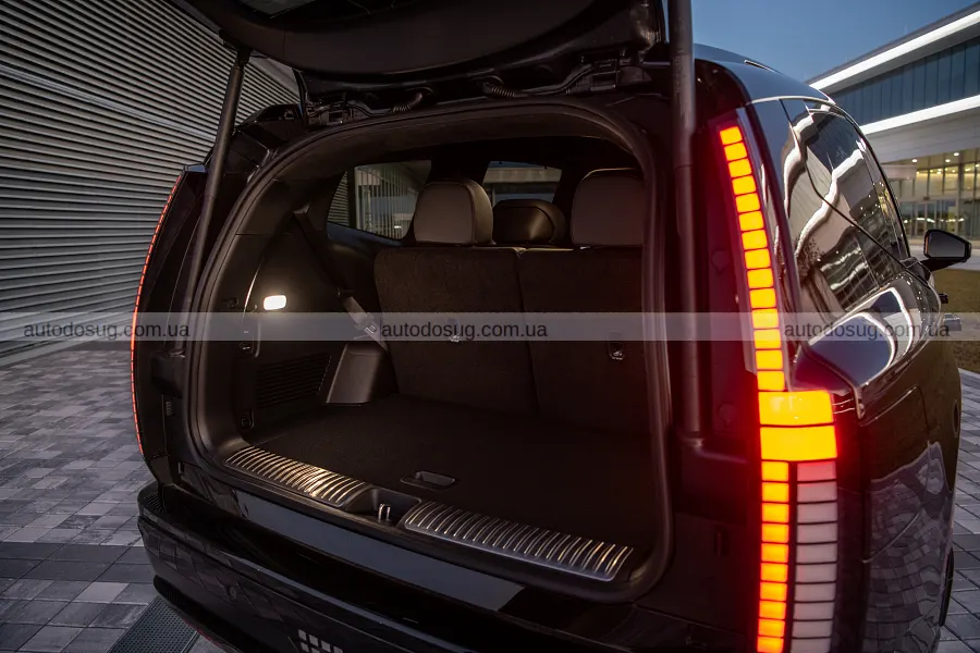 Hyundai затемнила Ioniq 9 і зробила його розкішнішим