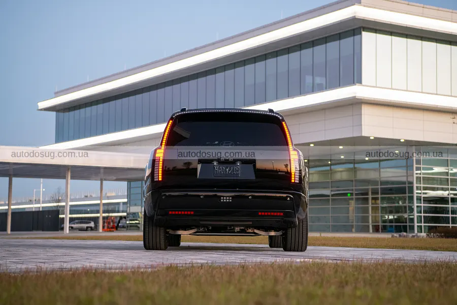 Hyundai затемнила Ioniq 9 і зробила його розкішнішим