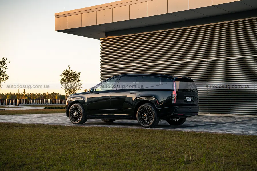 Hyundai затемнила Ioniq 9 і зробила його розкішнішим