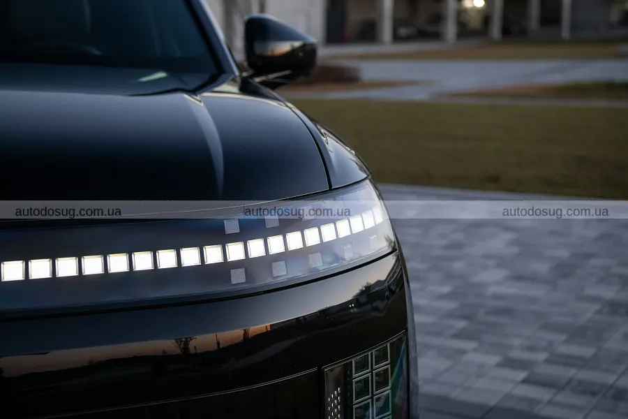 Hyundai затемнила Ioniq 9 і зробила його розкішнішим