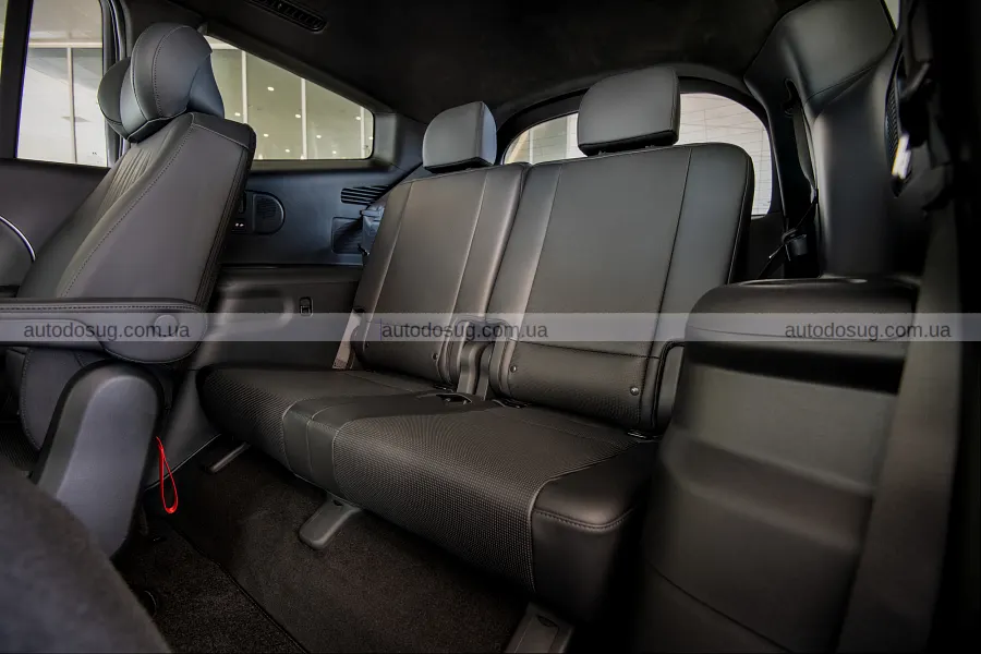 Hyundai затемнила Ioniq 9 і зробила його розкішнішим