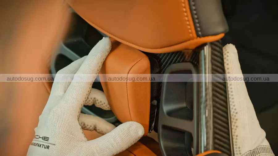 Японський акцент зробив Porsche 911 GT3 особливим