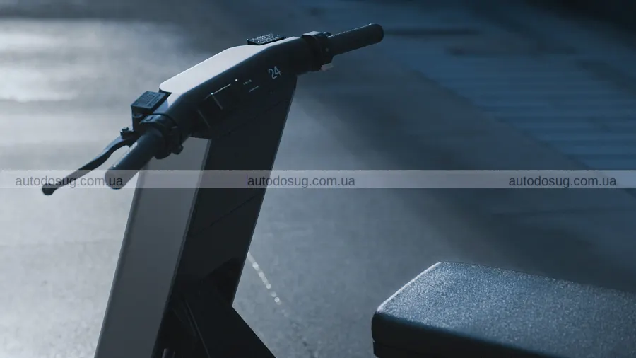 Infinite Machine Olto розмиває межу з мопедом