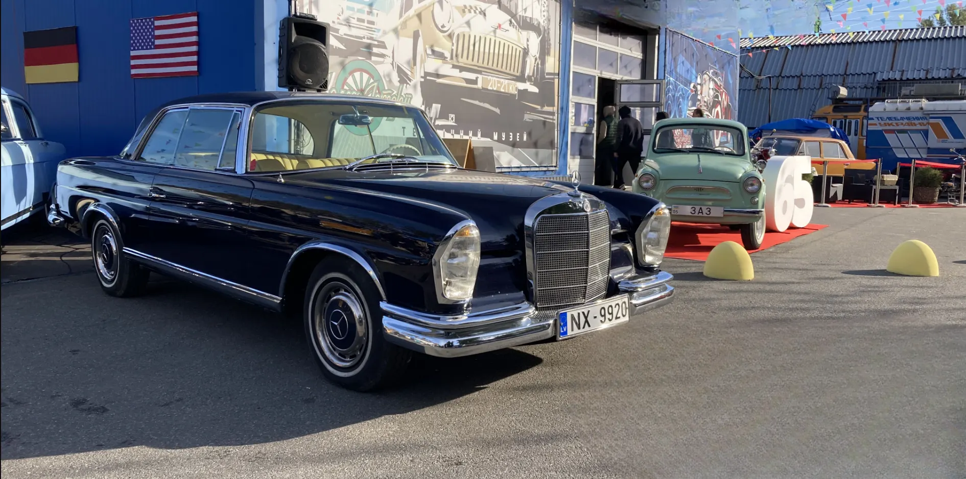 Ювілейні Porsche та яскраві "американці": технічний фестиваль Old Car Land у музеї "КолесаІсторії" пройде 2-3 травня