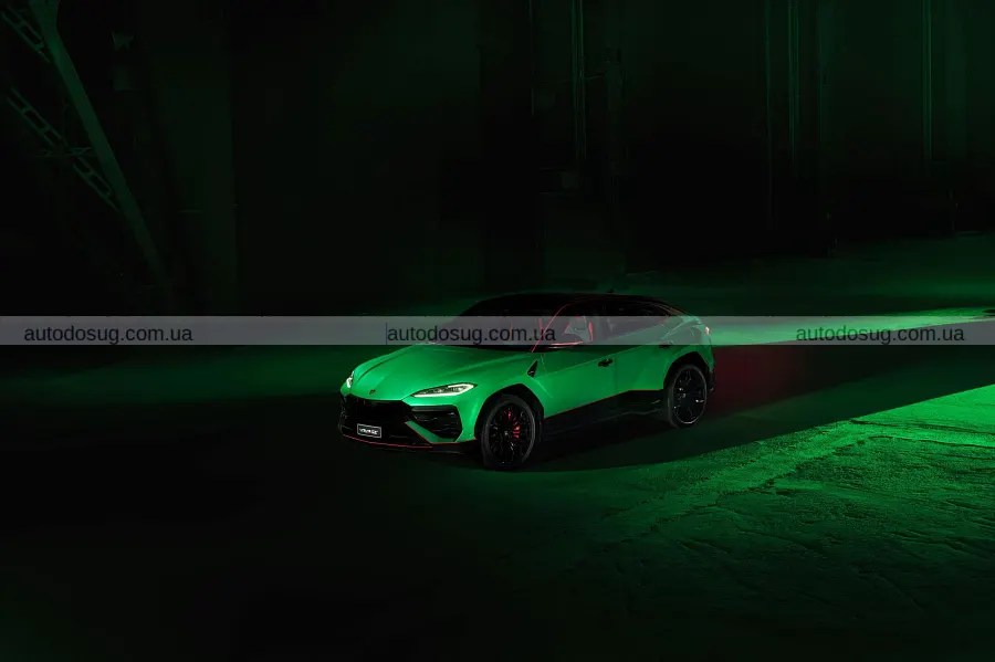 Lamborghini зробила Urus SE рекордно кастомним