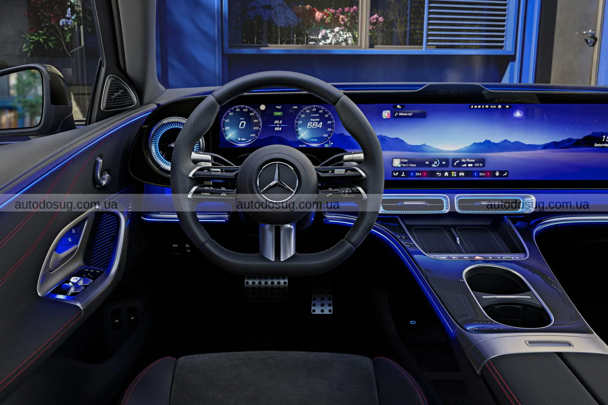 Mercedes показує вау-салон та один гігантський екран електричного C-Class