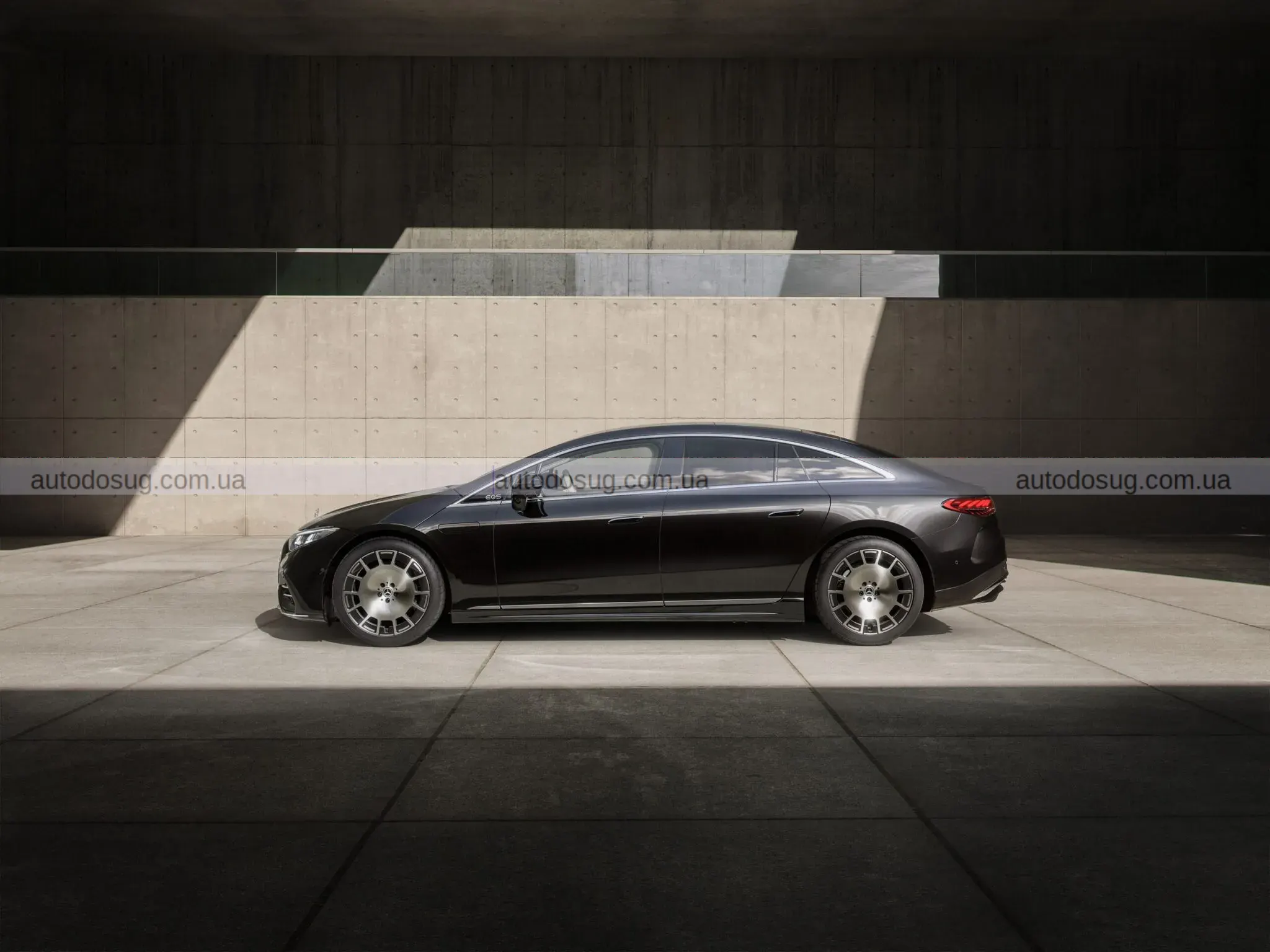 Mercedes змінює EQS і намагається врятувати флагман майбутнього