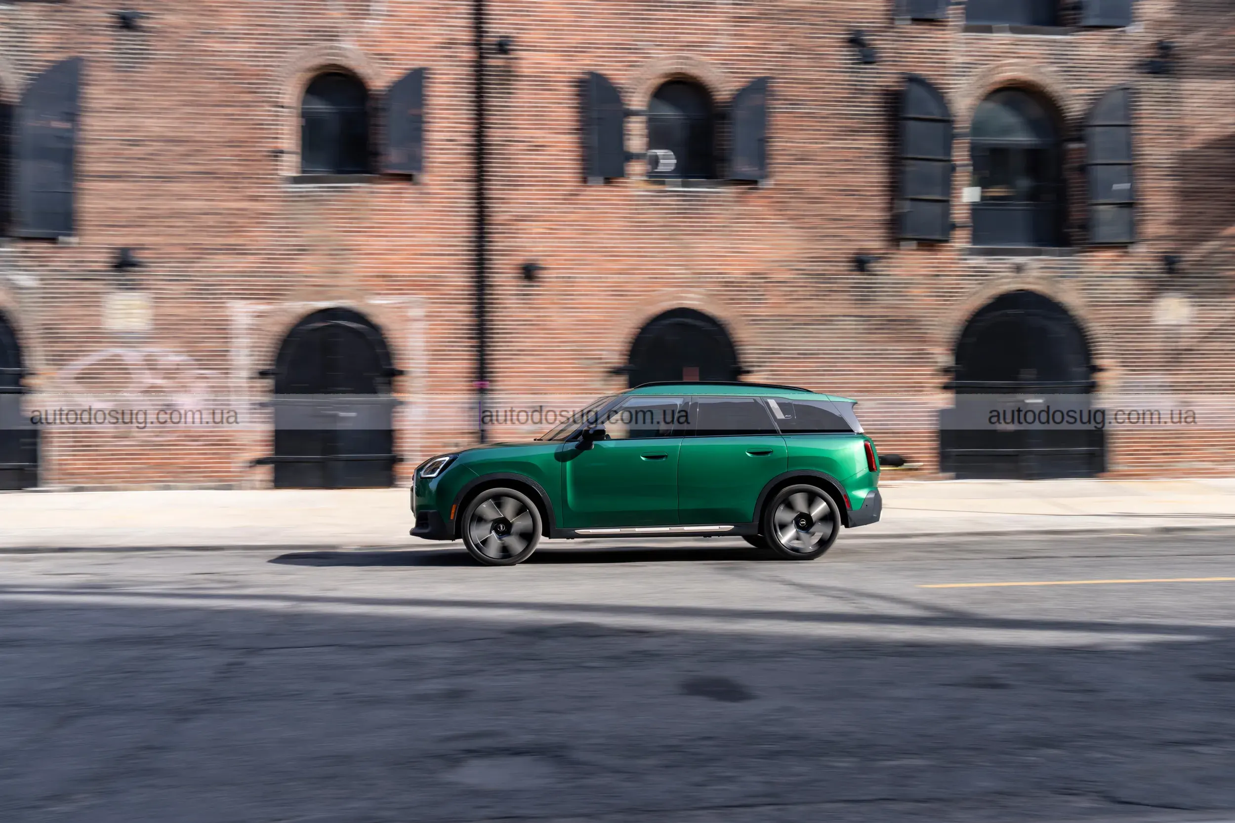 Mini Countryman отримує нові ціни та повертає доступність