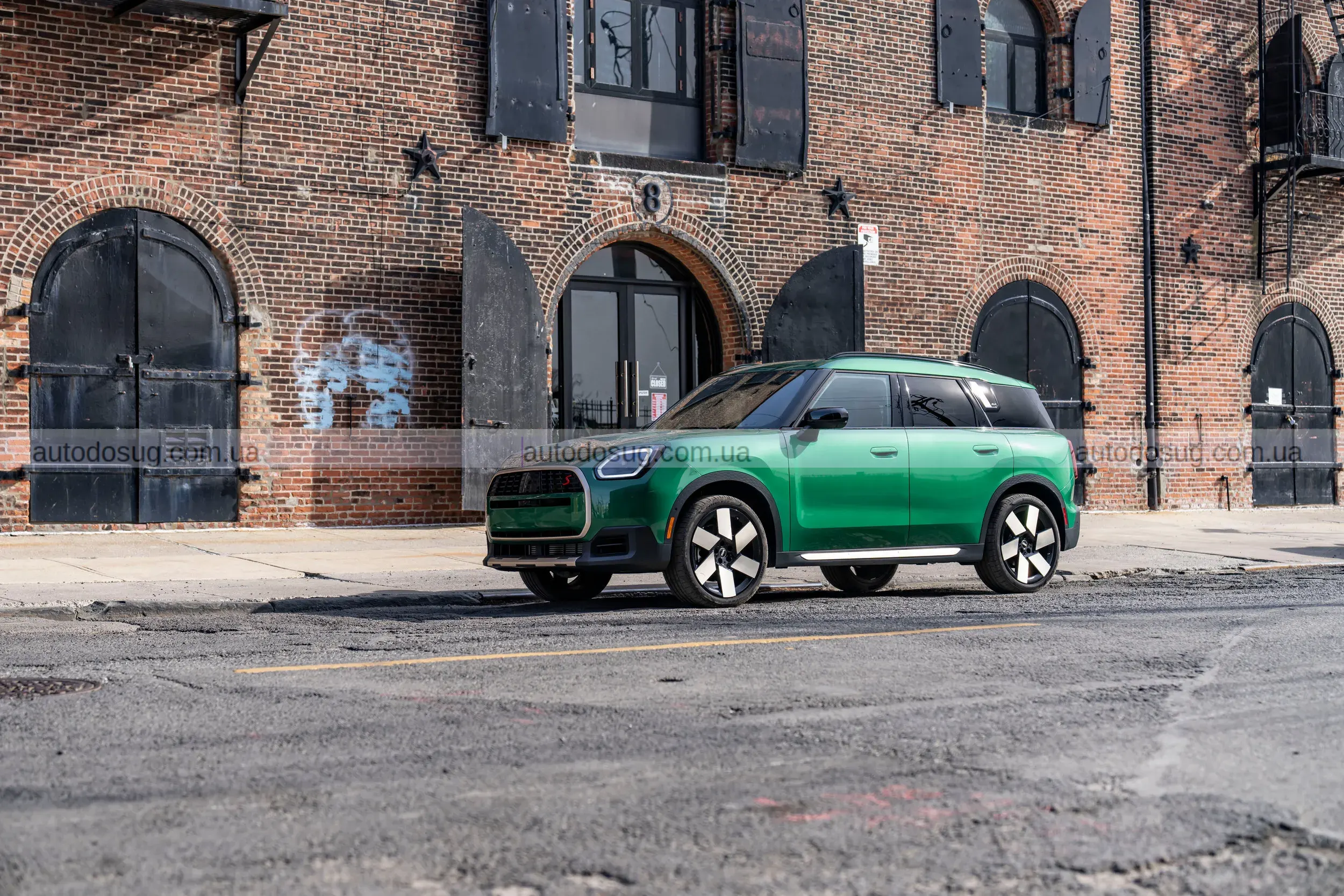 Mini Countryman отримує нові ціни та повертає доступність