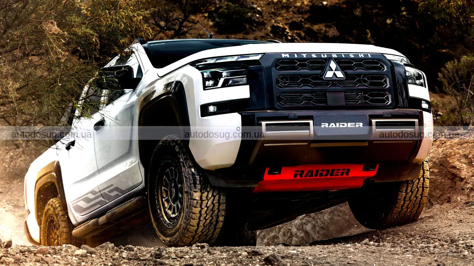 Mitsubishi Triton Raider виходить на бездоріжжя і кидає виклик лідерам