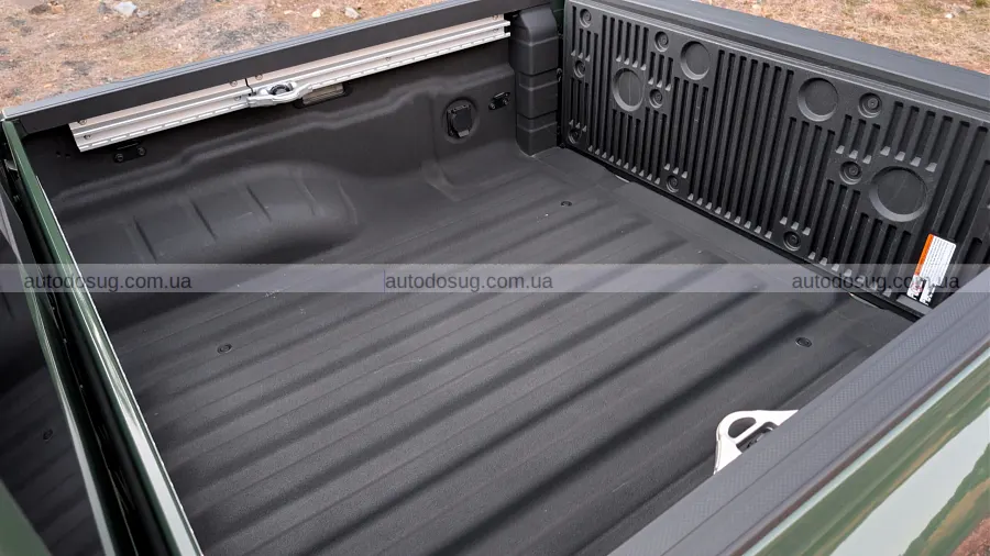 Nissan Frontier лишився простим і цим підкупив