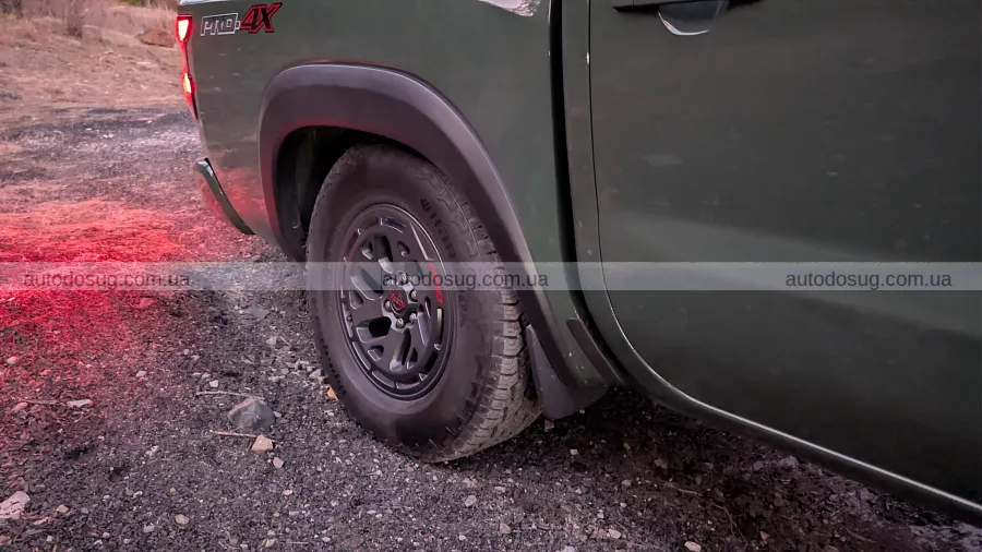 Nissan Frontier лишився простим і цим підкупив