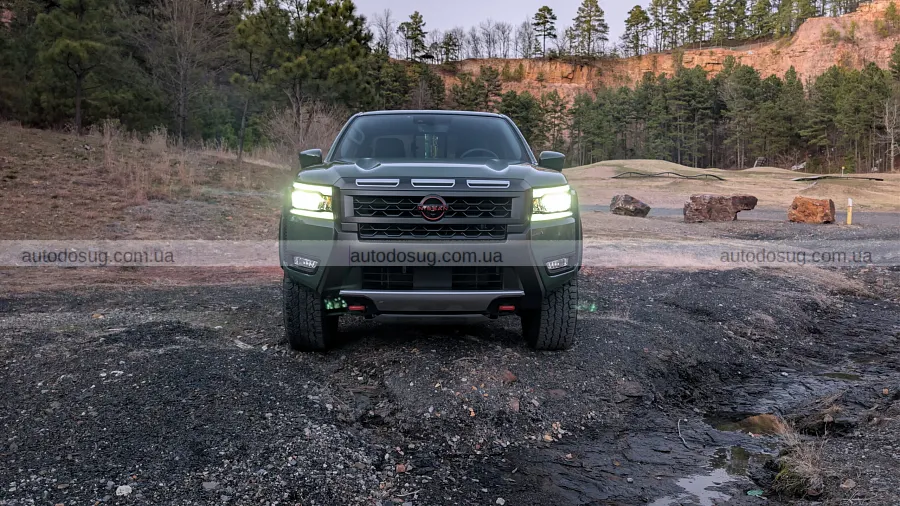 Nissan Frontier лишився простим і цим підкупив