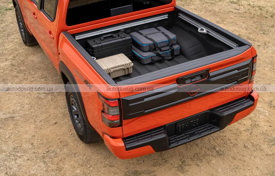 Nissan Frontier лишився простим і цим підкупив