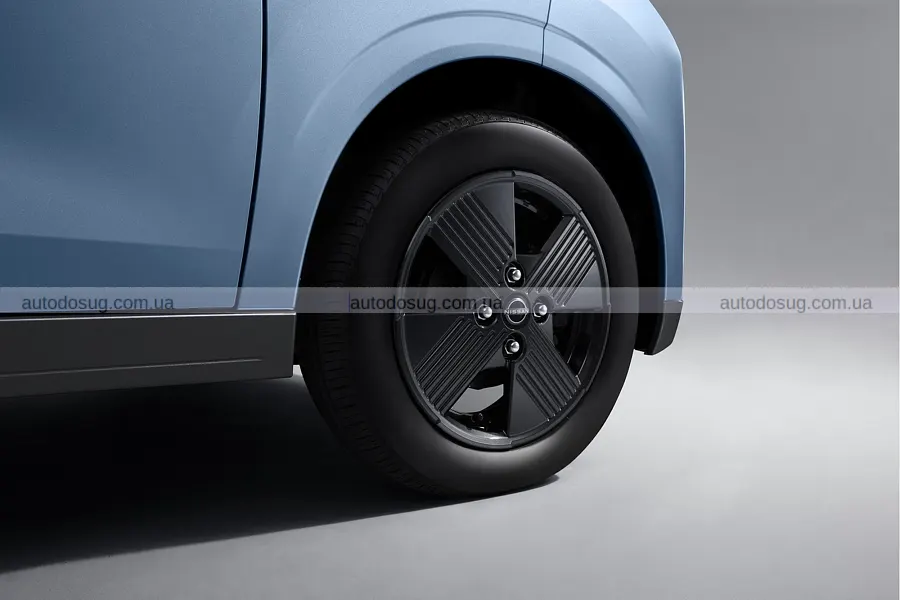 Nissan оновив Sakura перед виходом нового BYD