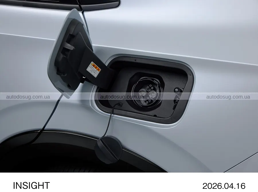 Новий Honda Insight для Японії: 500 км і малі тиражі