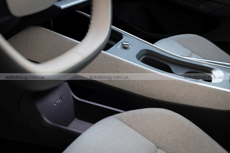 Новий Volkswagen ID. Polo виходить із масажем