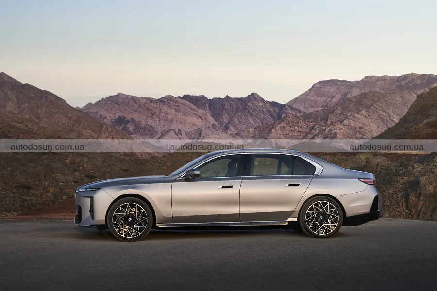 Оновлена BMW 7-Series показала, куди рухається марка