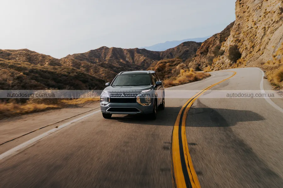 Outlander змінив мотор, але витрачає не набагато менше