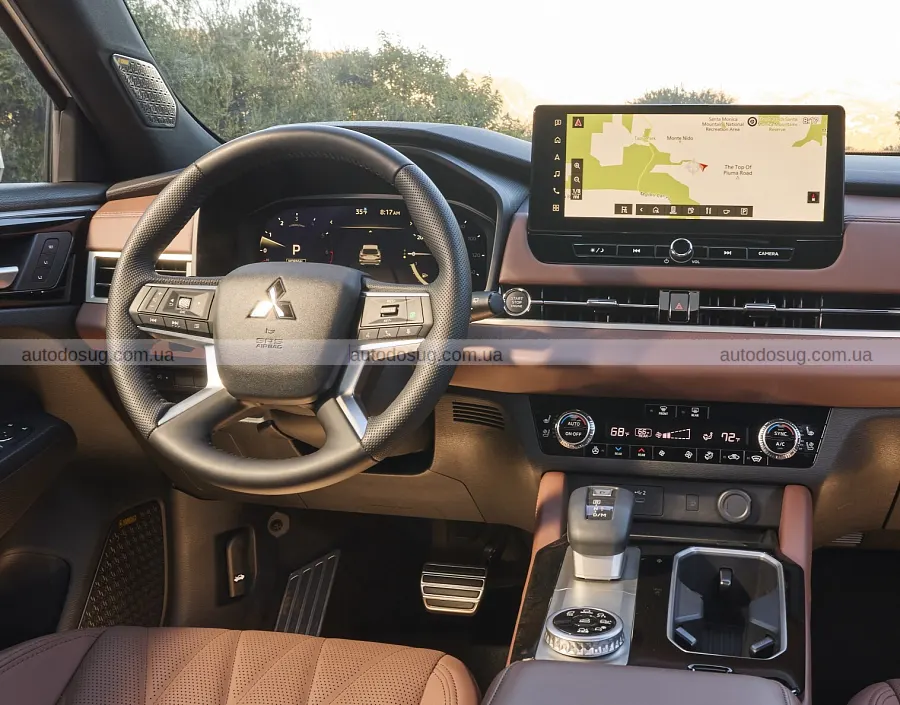 Outlander змінив мотор, але витрачає не набагато менше