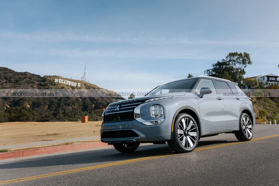 Outlander змінив мотор, але витрачає не набагато менше