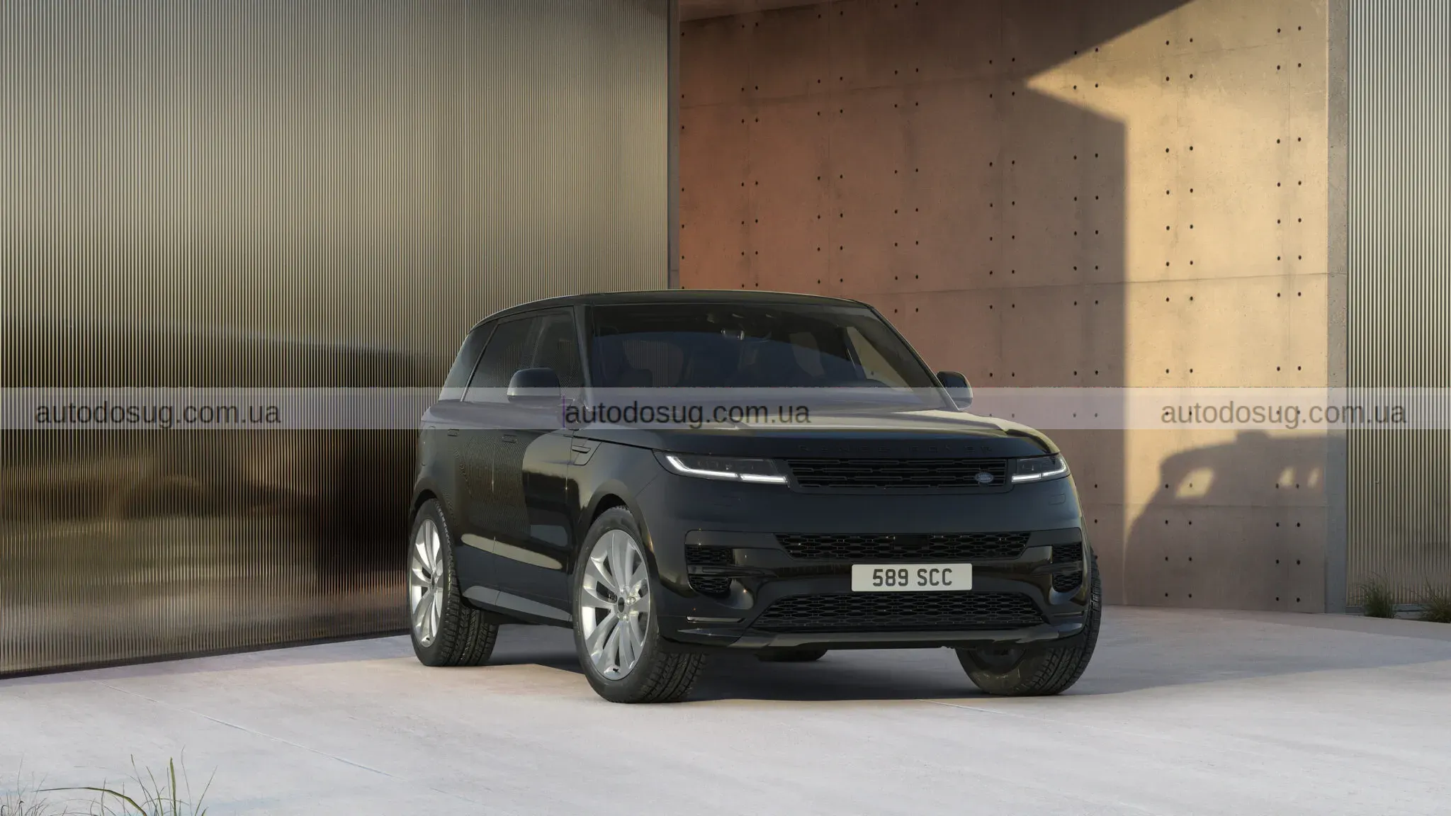 Range Rover Sport святкує 20 років і виходить у новій помаранчевій ретро-версії