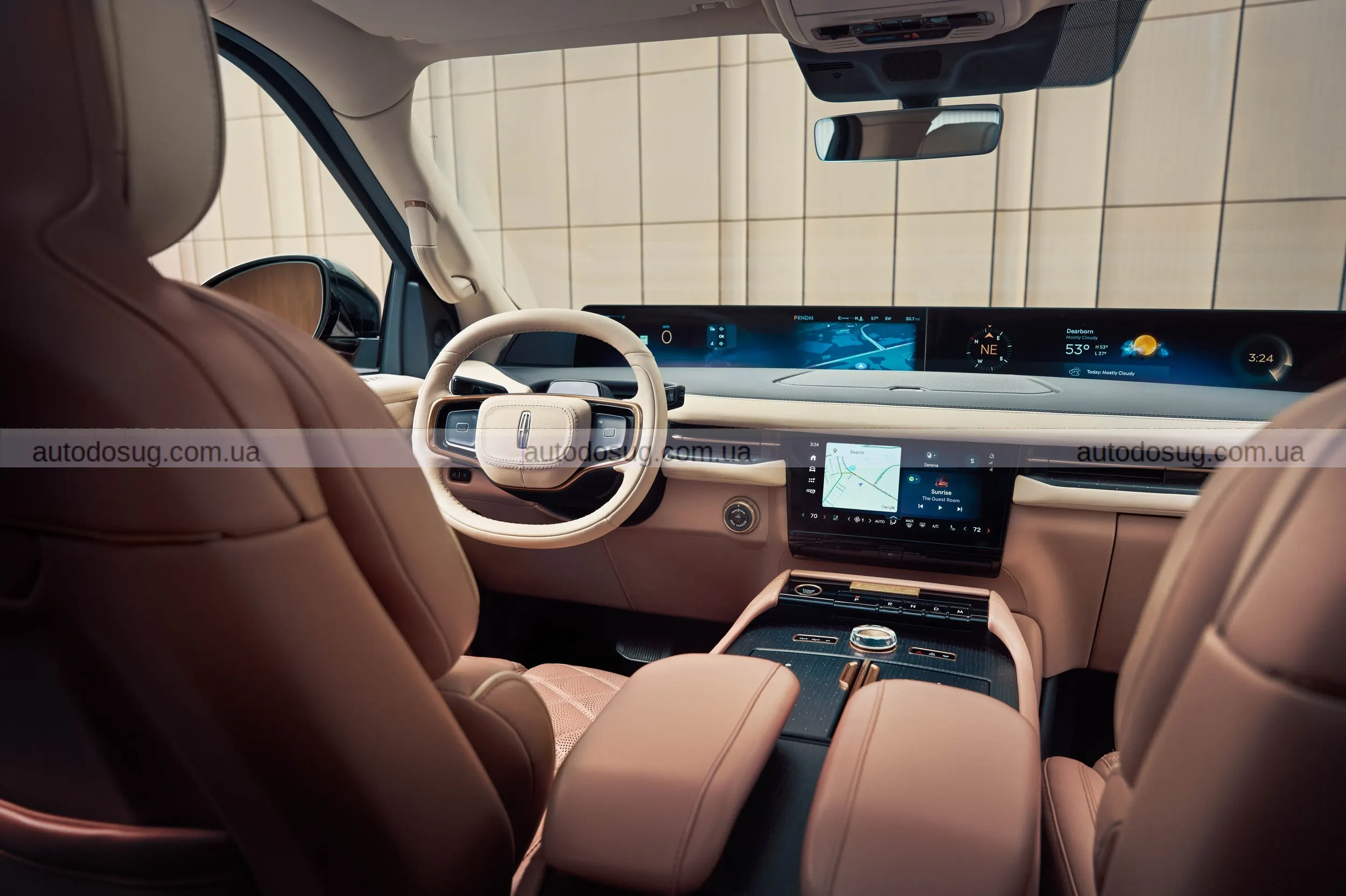 Рожевий Lincoln Navigator дістався Серені Вільямс