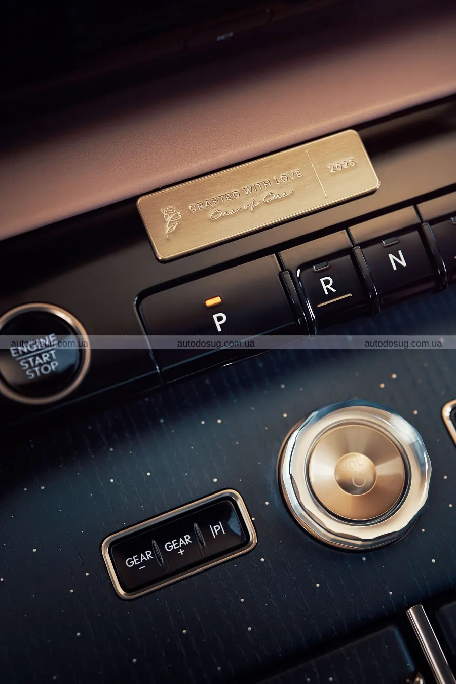 Рожевий Lincoln Navigator дістався Серені Вільямс