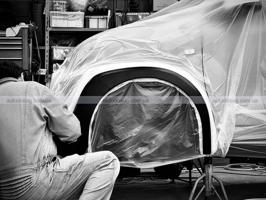 Старий Twingo отримав два дивакуваті образи