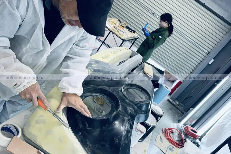 Старий Twingo отримав два дивакуваті образи