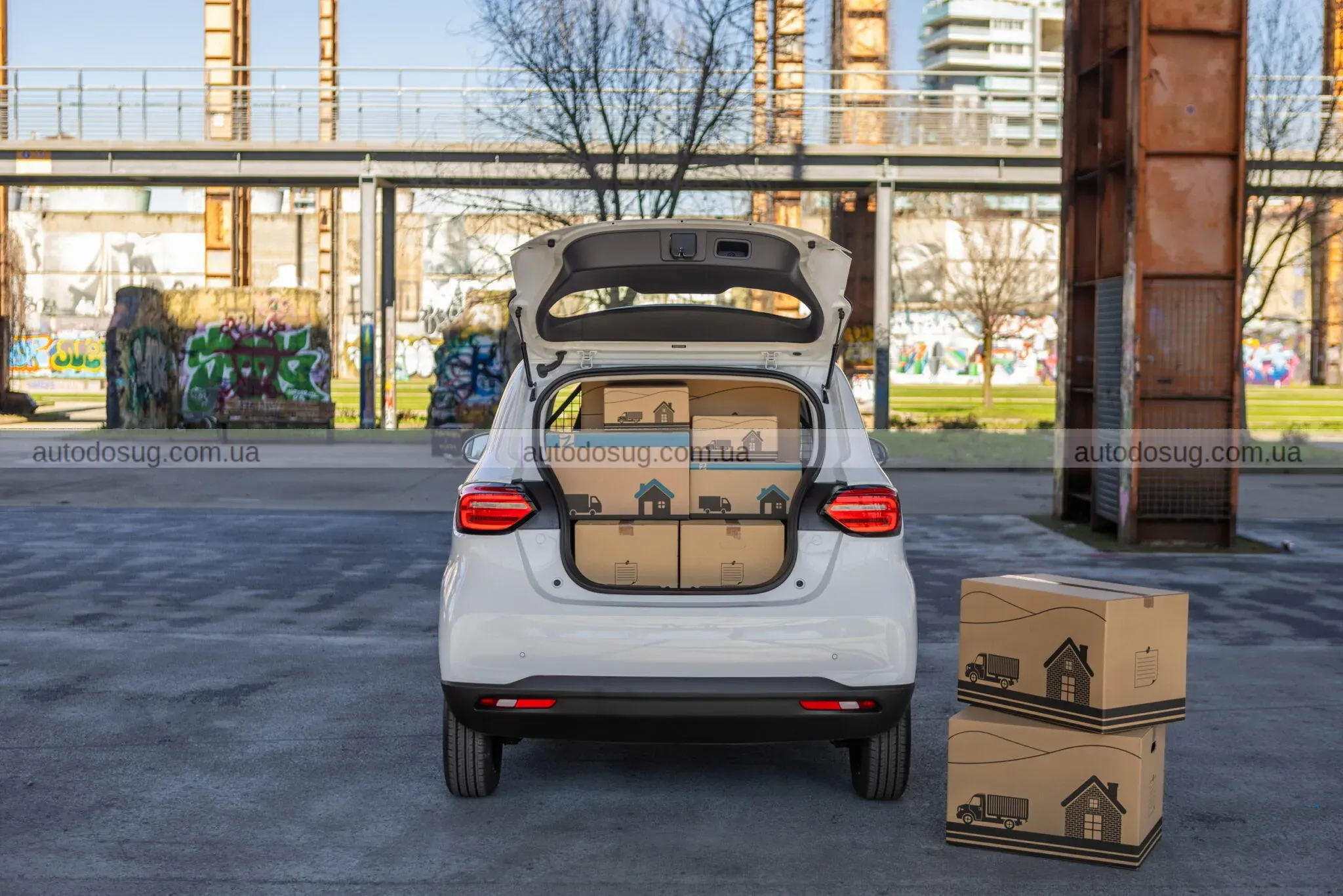 Stellantis перетворює Leapmotor T03 на міський фургон