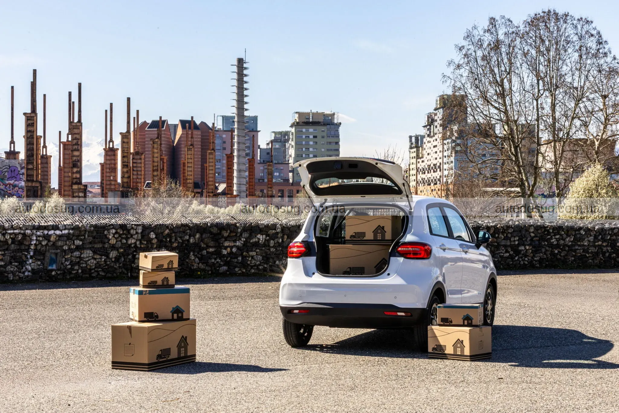 Stellantis перетворює Leapmotor T03 на міський фургон