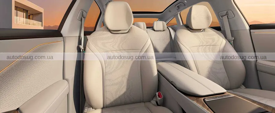 Toyota bZ7 вразила ціною і зібрала 3100 заявок