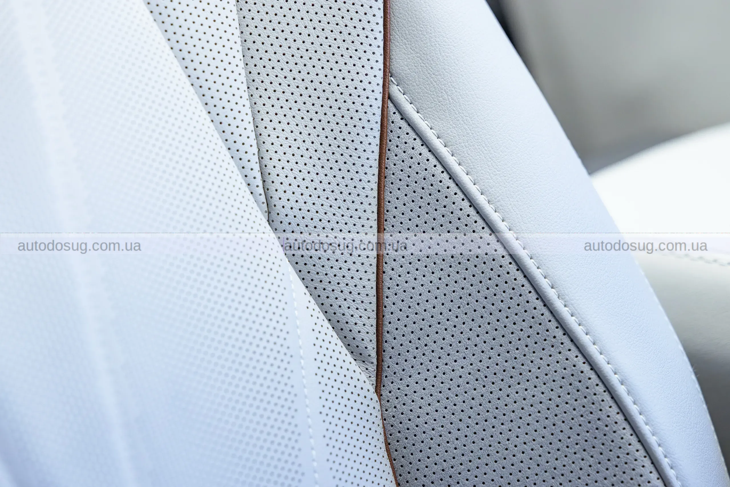 Volkswagen Atlas змінюється до невпізнаваності