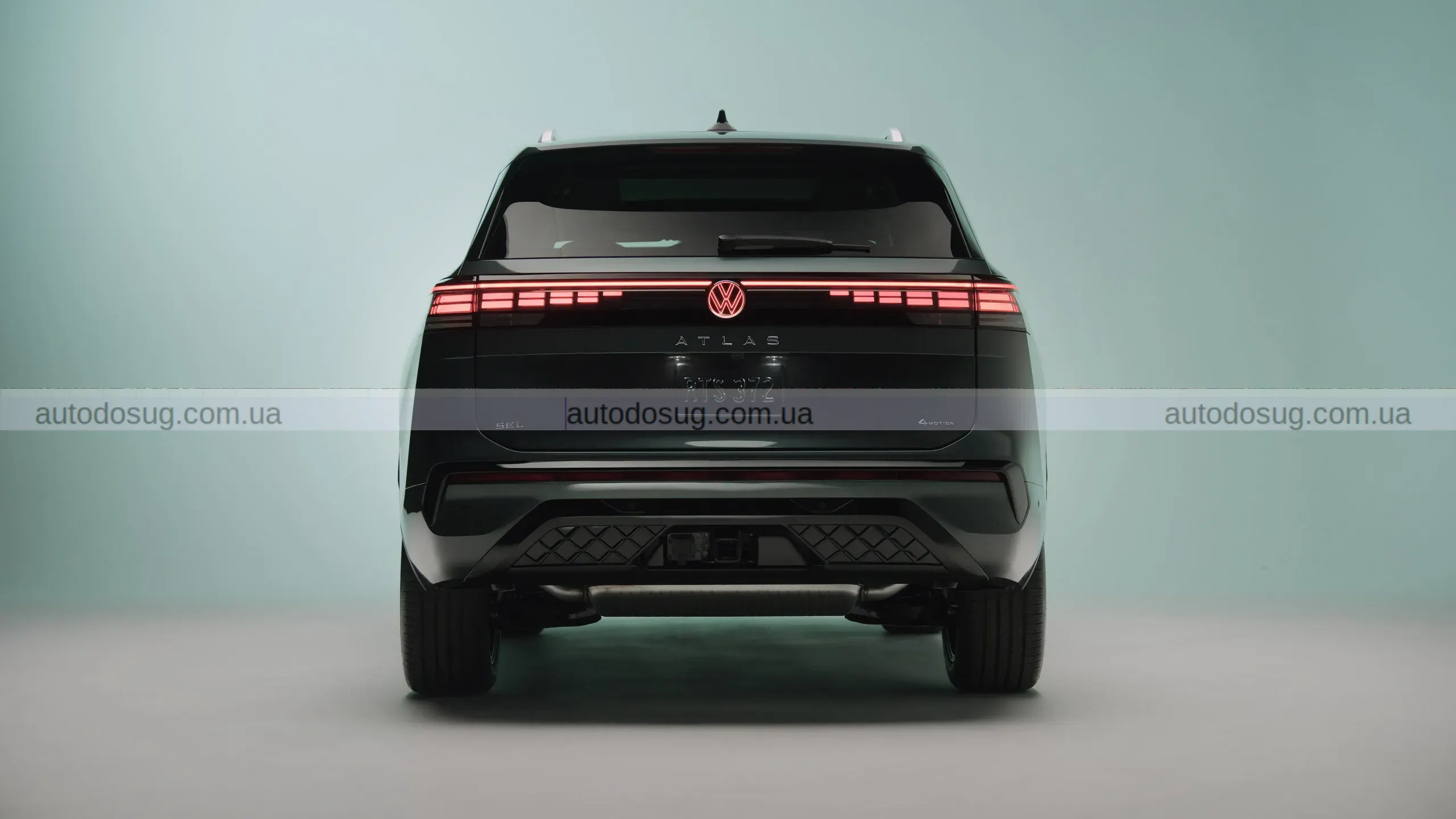Volkswagen Atlas змінюється до невпізнаваності