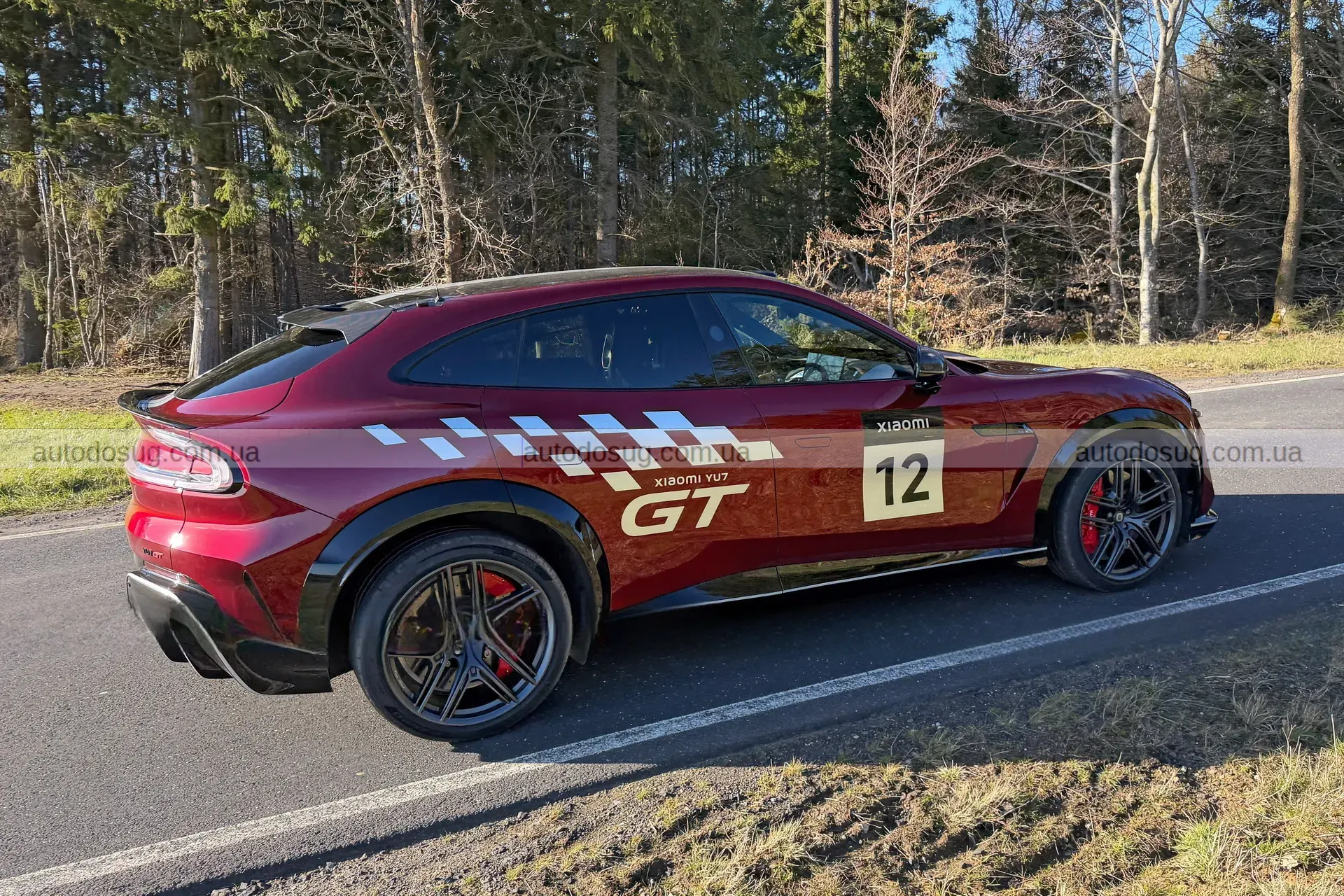 Xiaomi готує електрокросовер, який кидає виклик Porsche