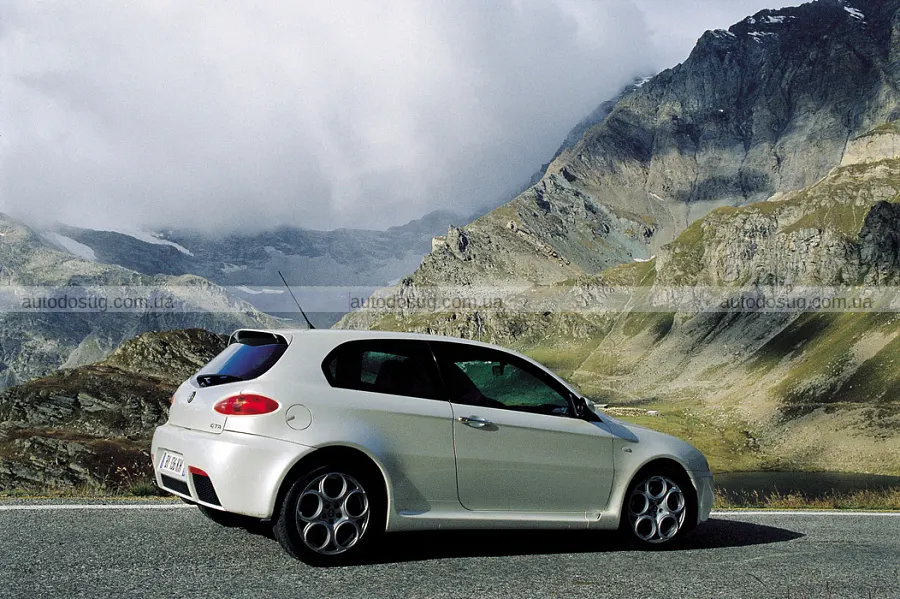 Alfa Romeo повертає хетчбек із важливою місією