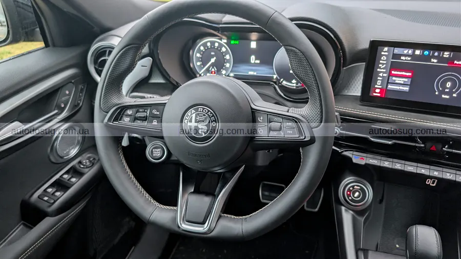 Alfa Romeo Tonale 2026 нарешті ожив на ходу