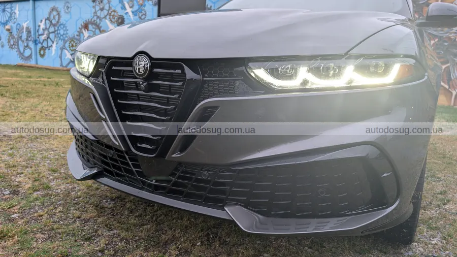 Alfa Romeo Tonale 2026 нарешті ожив на ходу