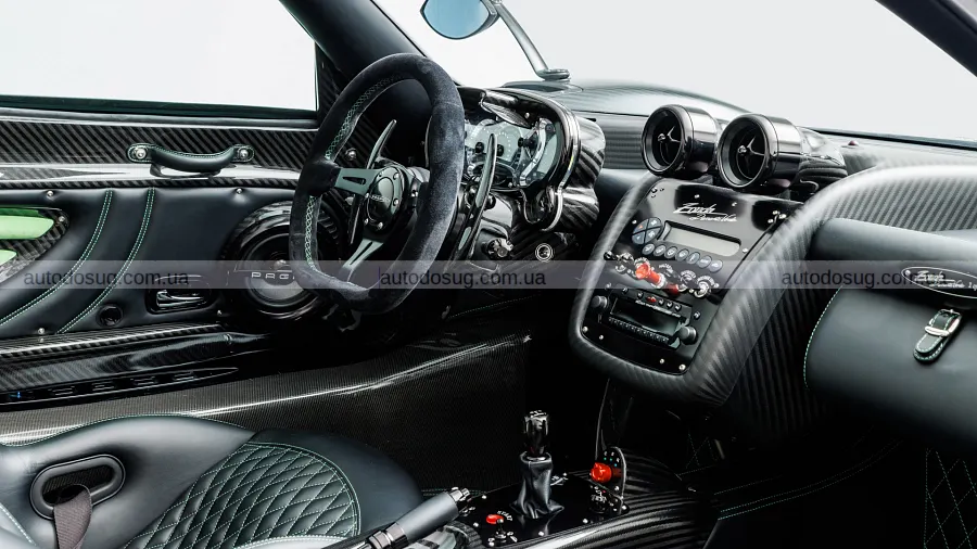 Алонсо поповнив гараж рідкісним Pagani Zonda
