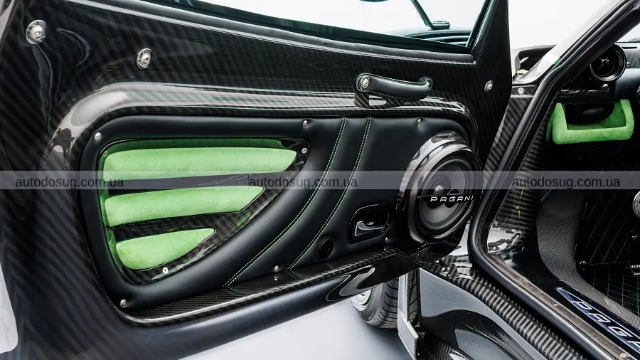 Алонсо поповнив гараж рідкісним Pagani Zonda
