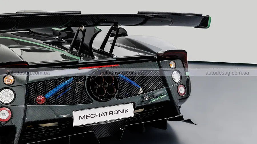 Алонсо поповнив гараж рідкісним Pagani Zonda
