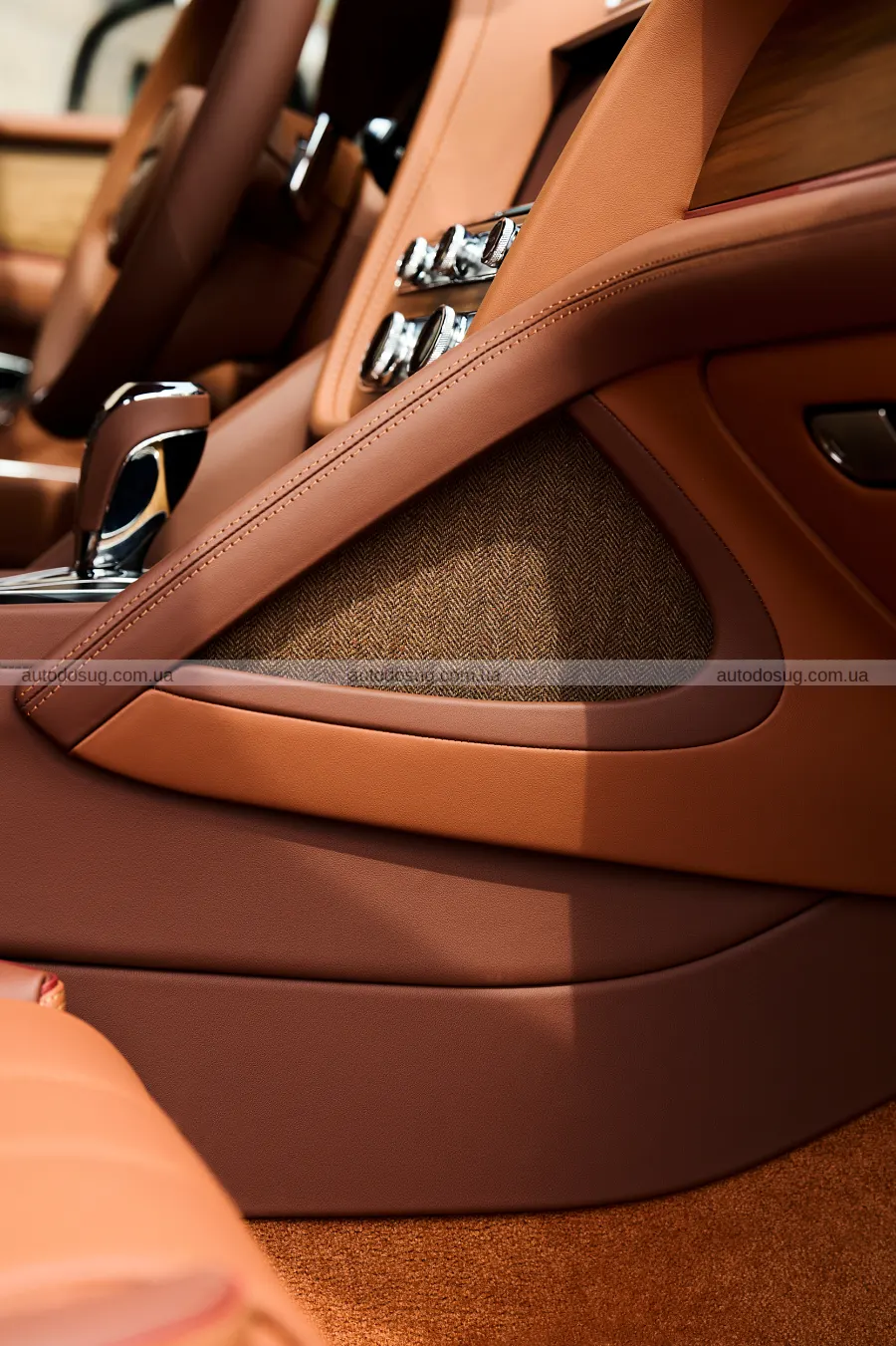 Bentley показала Bentayga Chalet Edition з Gstaad Guy