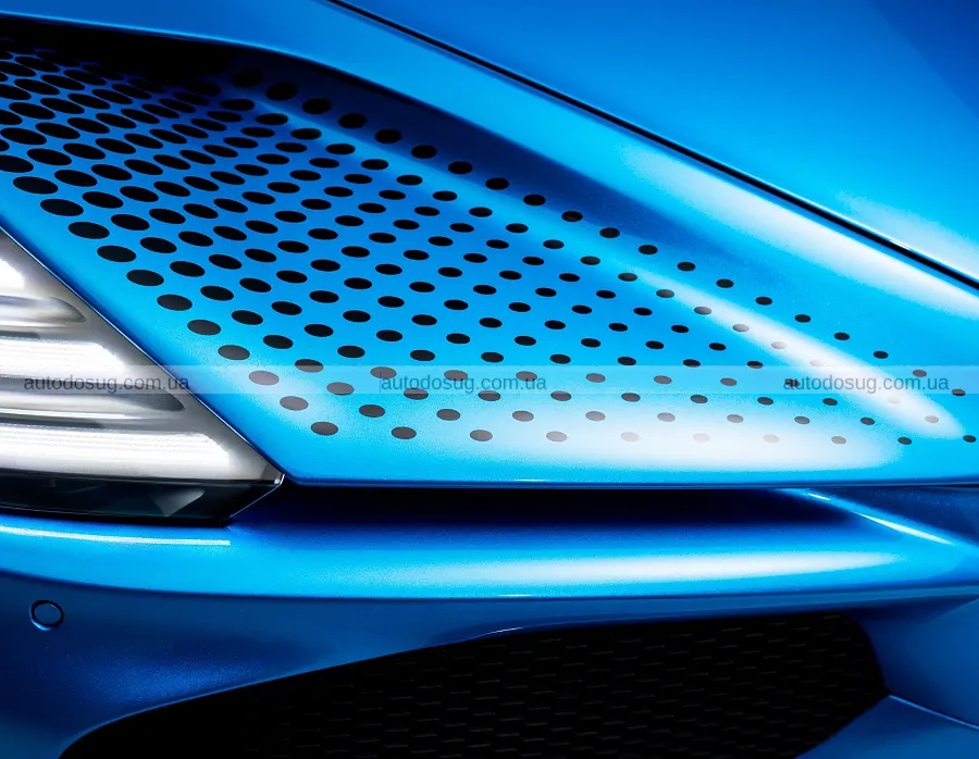 Bugatti завершив «комахову» серію новим Mistral