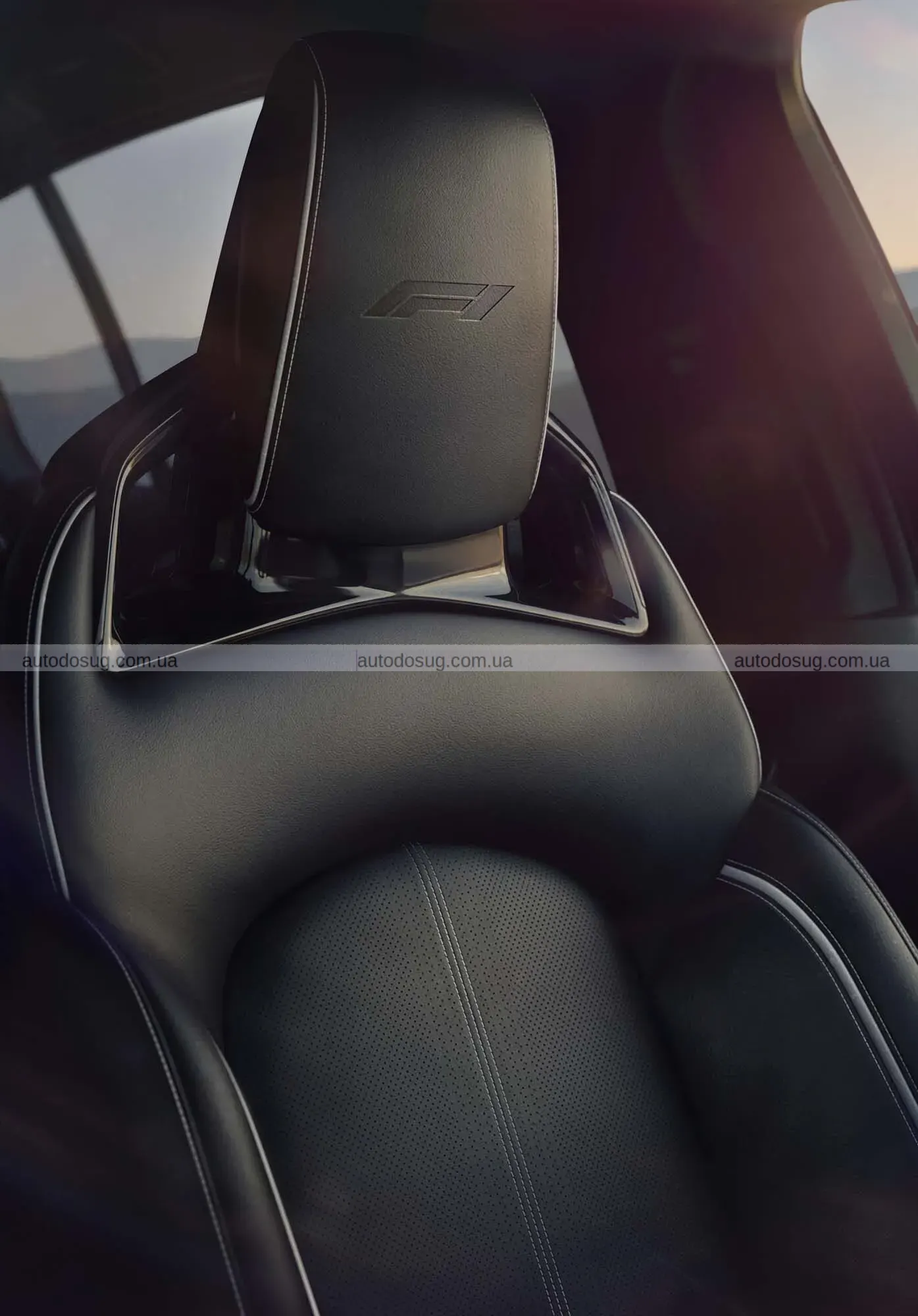 Cadillac показав рідкісний Blackwing на 685 сил
